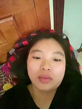 viluna online show from 12/20/25, 04:30