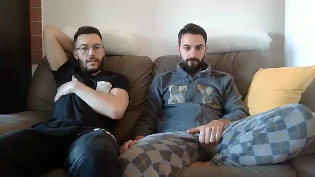 Amicisegreti online show from 04/07/26, 05:30