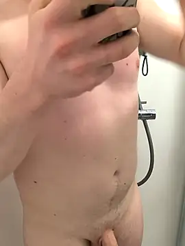 Snapshot of BigTeddy_7_08in chatting on 09/18/25, 12:40 BigTeddy 7 08in online show from 09/18/25, 12:40