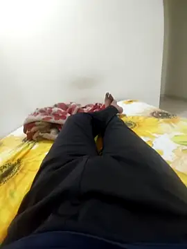 mommylover5 online show from 10/23/25, 05:01