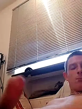 P44698 online show from 10/04/25, 02:15