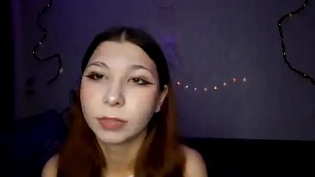 Snapshot of MiaamaLoveLyslt chatting on 09/18/25, 04:09 MiaamaLoveLyslt online show from 09/18/25, 04:09