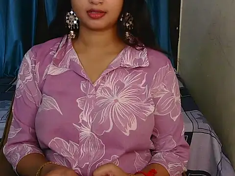 priya-kumari22 online show from 10/06/25, 05:05