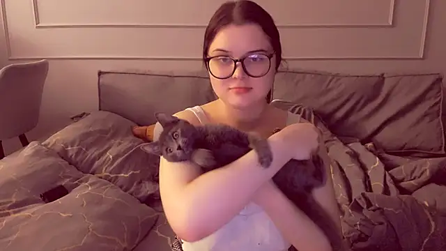 Snapshot of Isabellaprincess chatting on 11/11/25, 06:19 Isabellaprincess online show from 11/11/25, 06:19