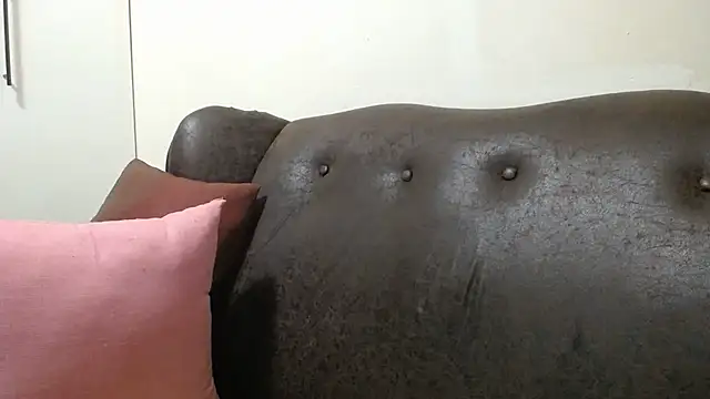 bustylaura4u online show from 02/15/25, 02:47