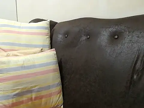 bustylaura4u online show from 10/21/25, 02:45