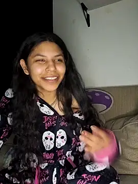 Sum1sDahtr online show from 10/04/25, 02:42