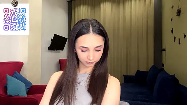 Snapshot of LinaMour chatting on 02/05/26, 10:14 LinaMour online show from 02/05/26, 10:14