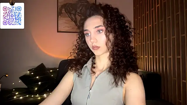 Snapshot of LinaMour chatting on 03/01/26, 10:23 LinaMour online show from 03/01/26, 10:23