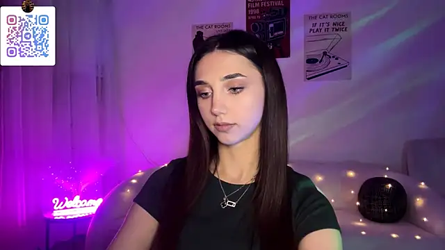 LinaMour online show from 03/22/26, 10:24