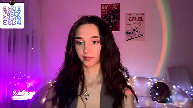 LinaMour online show from 03/29/26, 10:43