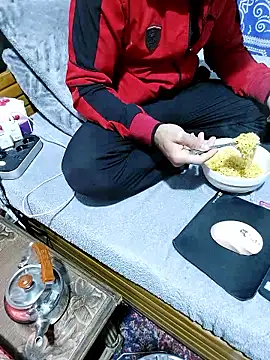 yazinyazin1 online show from 03/07/26, 09:01