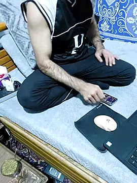 yazinyazin1 online show from 03/12/26, 09:10