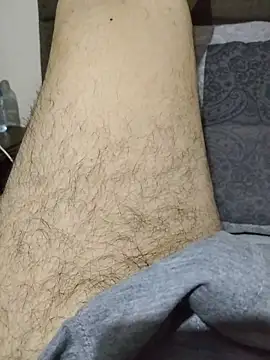 Snapshot of sisman31 chatting on 04/14/26, 11:55 sisman31 online show from 04/14/26, 11:55