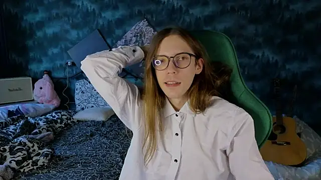 artass2 online show from 09/17/25, 03:03