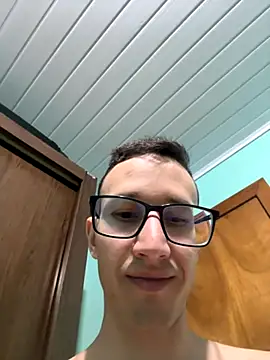 Snapshot of eba96 chatting on 11/26/25, 02:12 eba96 online show from 11/26/25, 02:12