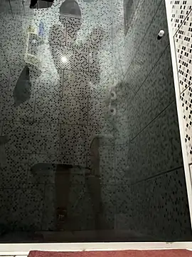 Snapshot of eba96 chatting on 12/01/25, 11:21 eba96 online show from 12/01/25, 11:21