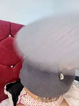 Eva Clark01 online show from 09/30/25, 09:36