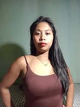 Snapshot of UrSweetAsianLady_02 chatting on 07/21/26, 06:05 UrSweetAsianLady 02 online show from 07/21/26, 06:05