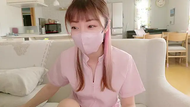 SUZU 1201 online show from 10/16/25, 12:11