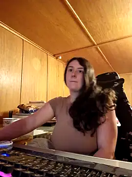 YoungLiisaxx online show from 03/15/26, 09:32