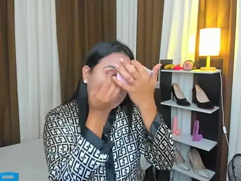 TsUncutKaren online show from 09/24/25, 04:21