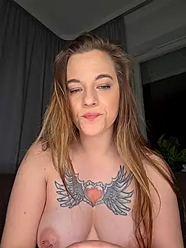 Luna Lynn online show from 03/13/26, 11:22