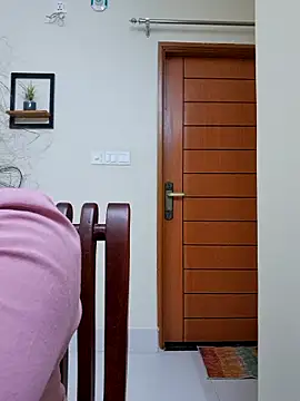 ariya-03 online show from 11/01/25, 05:42