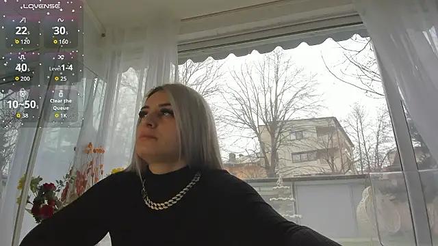 Ella Vee online show from 03/22/26, 07:34