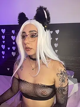 sharlot24 online show from 02/15/26, 03:14