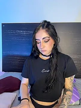 sharlot24 online show from 03/28/26, 03:06