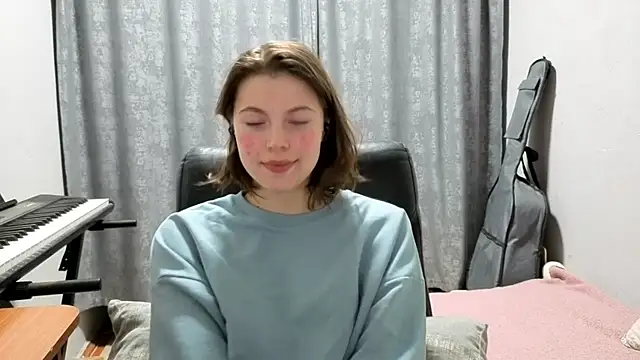 CutieAnny online show from 05/29/26, 09:35