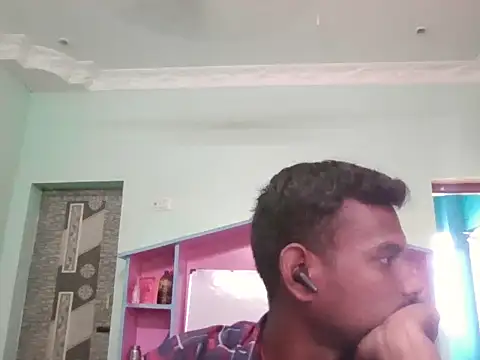 Snapshot of Tamilgud23 chatting on 10/22/25, 05:08 Tamilgud23 online show from 10/22/25, 05:08