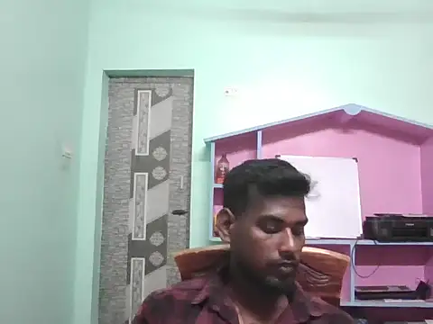 Snapshot of Tamilgud23 chatting on 06/09/26, 04:35 Tamilgud23 online show from 06/09/26, 04:35