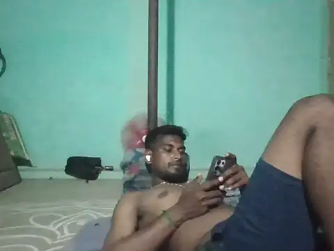 Snapshot of Tamilgud23 chatting on 06/09/26, 04:40 Tamilgud23 online show from 06/09/26, 04:40