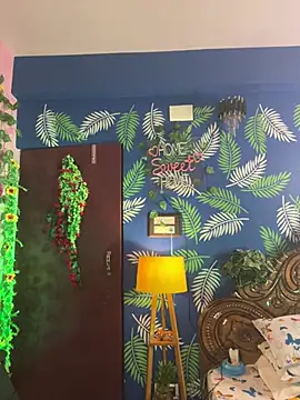 V-Hot-Sweti online show from 01/12/26, 04:34