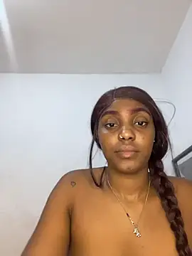 zaracollins01 online show from 06/17/26, 12:35