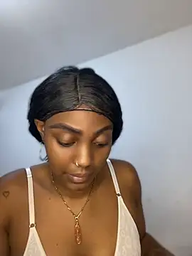 zaracollins01 online show from 07/09/26, 10:36