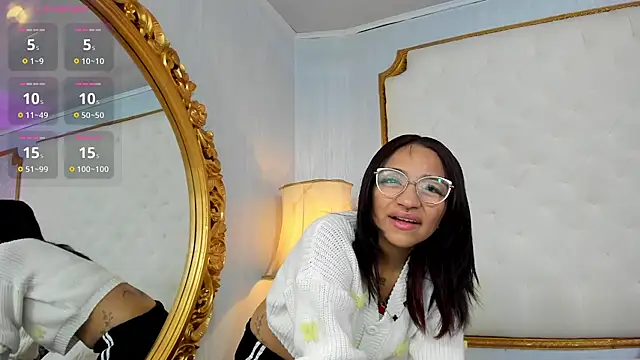 Manelyk evanss  online show from 11/25/25, 11:10