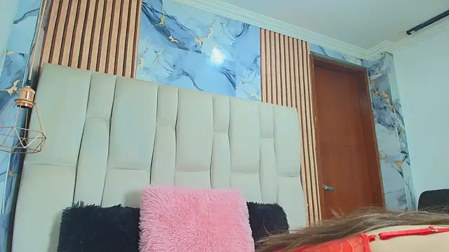 Dafne castro  online show from 03/02/26, 06:37