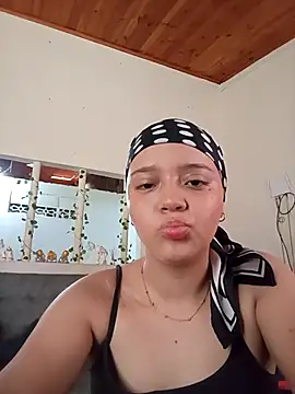 Snapshot of tony_and_katy chatting on 01/09/26, 02:31 tony and katy online show from 01/09/26, 02:31