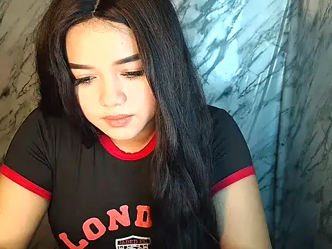 Delicious Cumgirlxx online show from 12/18/25, 11:55