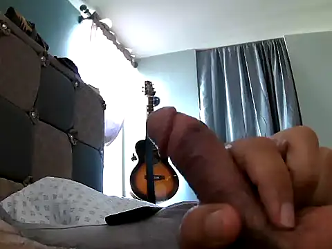 Snapshot of RasingSpark chatting on 09/17/25, 06:53 RasingSpark online show from 09/17/25, 06:53