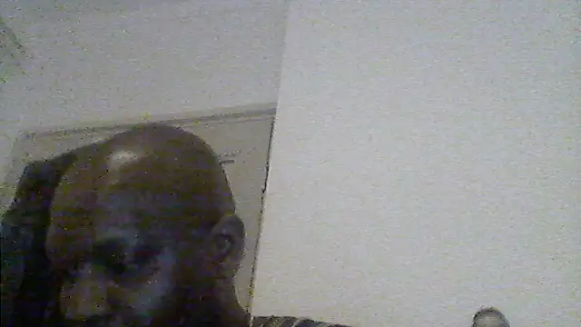 Snapshot of DapplingGesture chatting on 05/12/26, 04:37 DapplingGesture online show from 05/12/26, 04:37