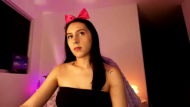 violethun  online show from 10/14/25, 04:57