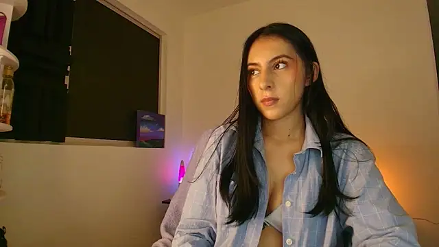 violethun  online show from 12/23/25, 05:27