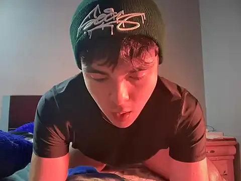 ivy xo online show from 09/17/25, 04:36