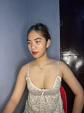 Snapshot of Shy_SexyLady chatting on 04/28/26, 02:22 Shy SexyLady online show from 04/28/26, 02:22