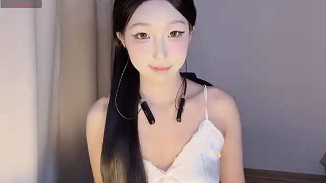 Winnie666- online show from 09/11/25, 02:06