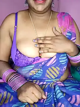 Snapshot of Bhoomi_kannada2 chatting on 09/24/25, 04:10 Bhoomi kannada2 online show from 09/24/25, 04:10